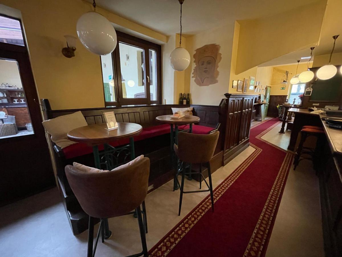 Pension Alt Naumburg Naumburg  Buitenkant foto